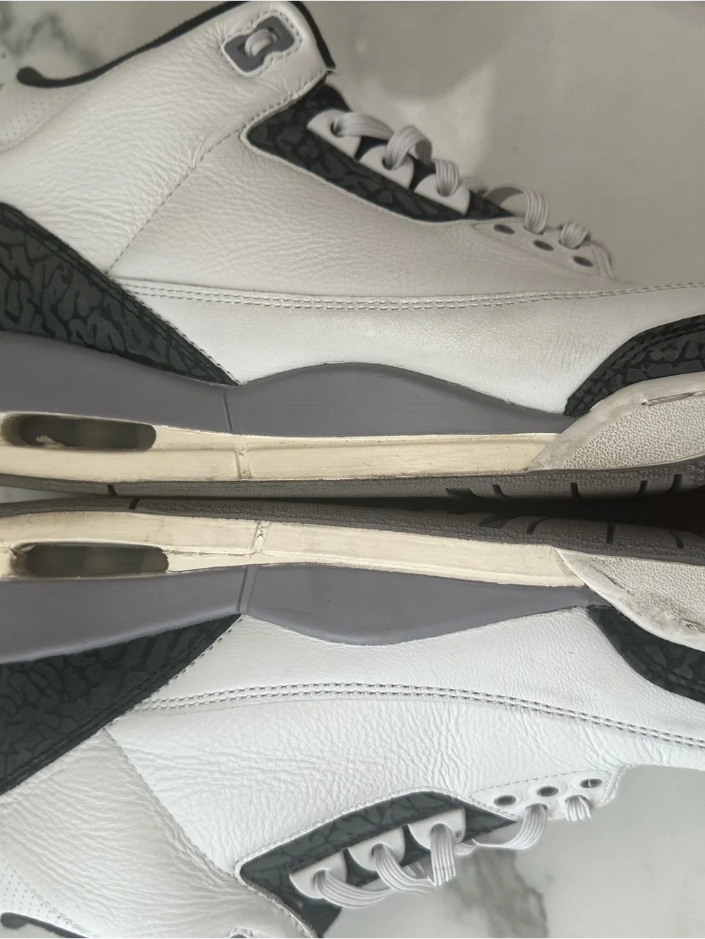 Air Jordan 3 Retro Cement Gray